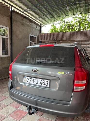 Kia  2011, 285,000 km - 1.4 l - Neftçala