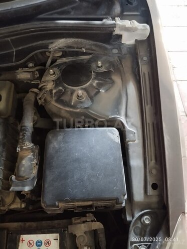 Kia  2011, 285,000 km - 1.4 l - Neftçala