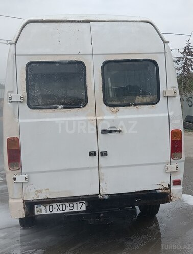 Mercedes 208 D 1993, 230,000 km - 2.3 л - Şirvan