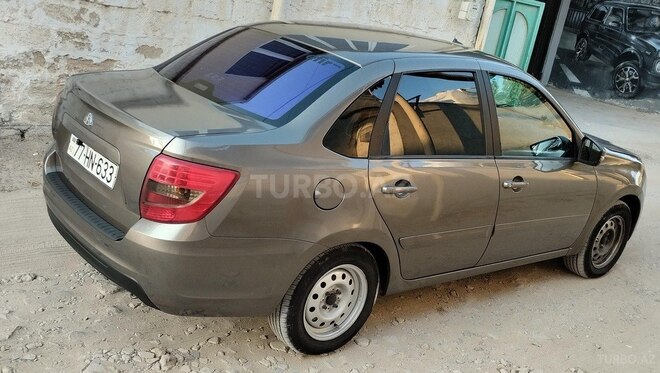 LADA (VAZ) Granta 2018, 42,500 km - 1.6 l - Bakı