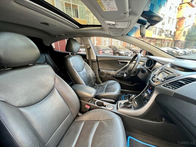 Hyundai Elantra 2014, 200,000 km - 1.8 l - Bakı