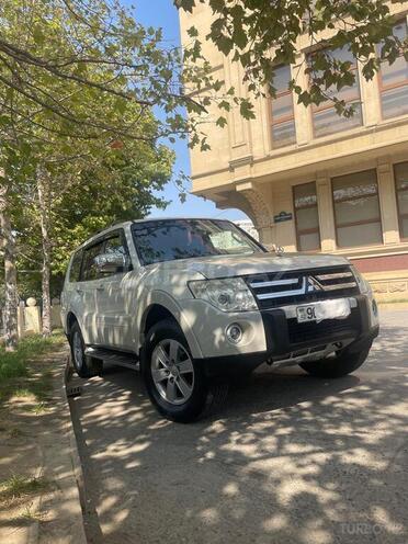 Mitsubishi Pajero 2008, 195,000 km - 3.0 л - Bakı