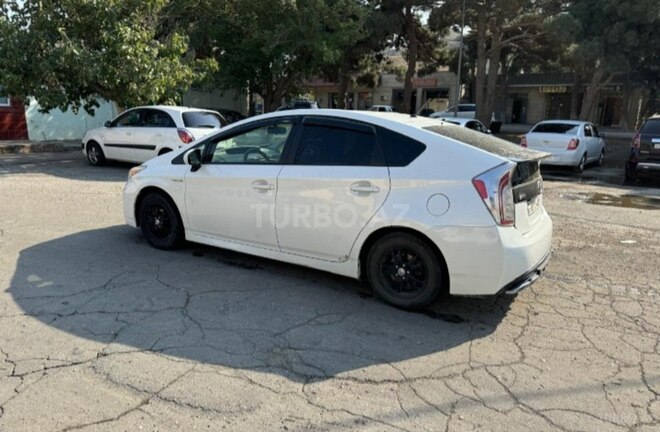 Toyota Prius 2011, 290,000 km - 1.8 l - Bakı