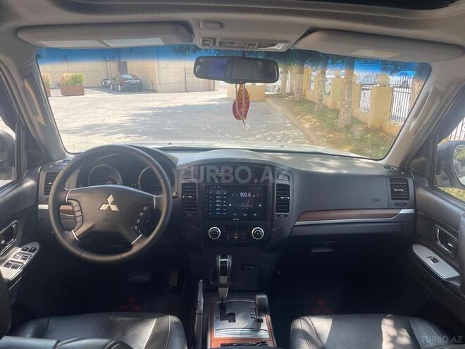 Mitsubishi Pajero 2008, 195,000 km - 3.0 л - Bakı