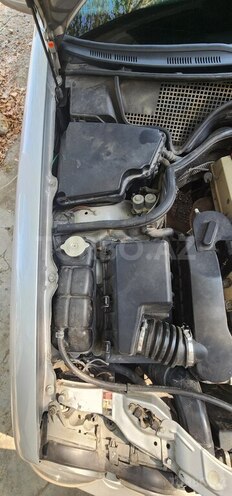 Mercedes E 200 2001, 320,000 km - 2.0 l - Dəliməmmədli