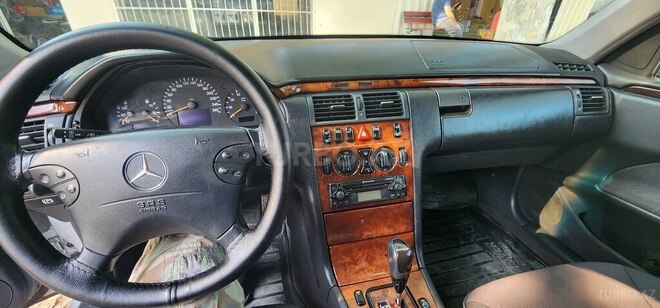 Mercedes E 200 2001, 320,000 km - 2.0 l - Dəliməmmədli