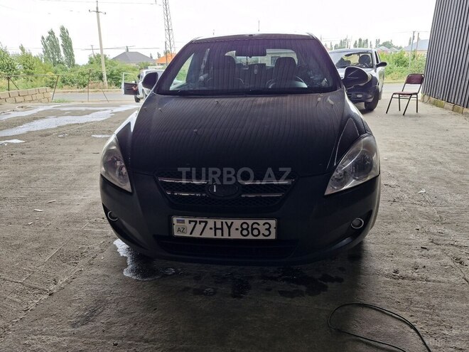 Kia Ceed 2007, 333,000 km - 1.6 l - Gəncə