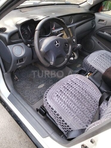 Mitsubishi Airtrek 2001, 400,000 km - 2.4 л - Bakı