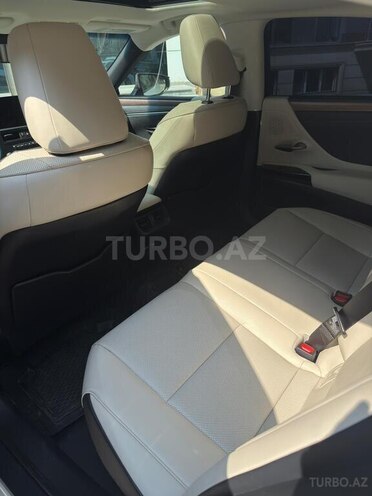 Lexus ES 300h 2023, 36,000 km - 2.5 l - Bakı