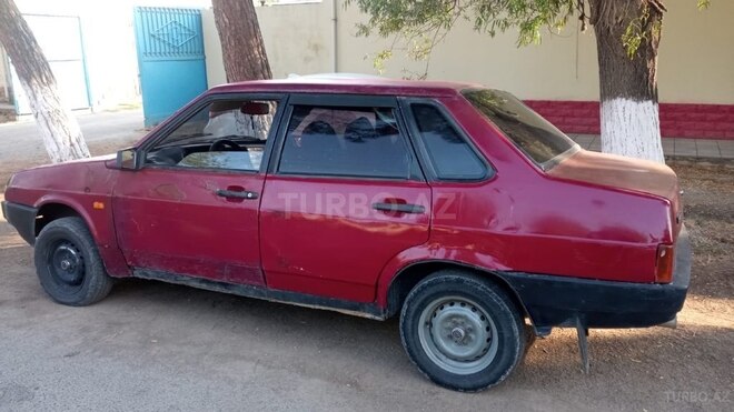 LADA (VAZ) 21099 1994, 500,000 km - 1.5 l - Salyan