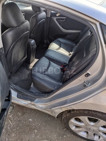 Hyundai Elantra 2012, 107,000 km - 1.6 l - Gəncə
