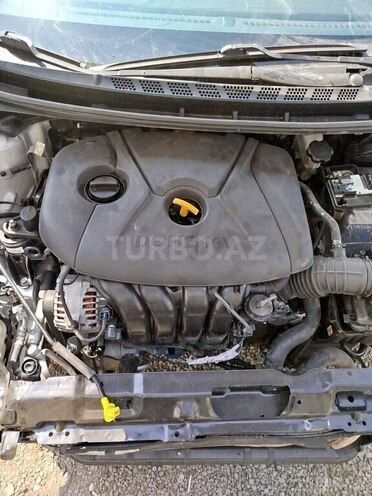 Hyundai Elantra 2012, 107,000 km - 1.6 l - Gəncə