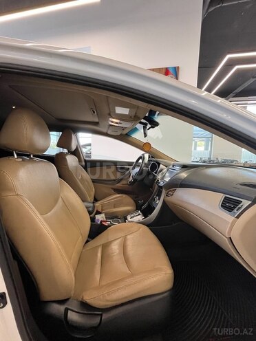 Hyundai Elantra 2011, 181,000 km - 1.8 l - Bakı