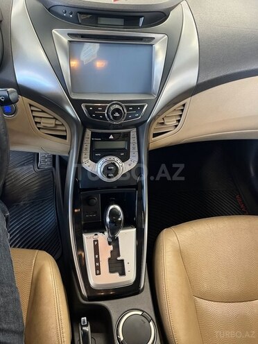 Hyundai Elantra 2011, 181,000 km - 1.8 l - Bakı