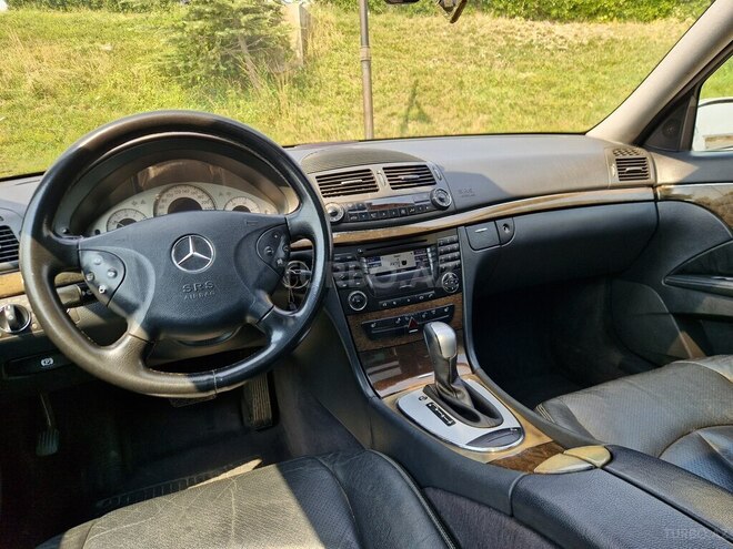 Mercedes E 270 2002, 350,000 km - 2.7 l - Bakı