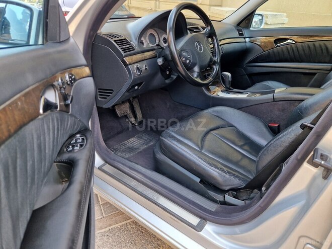 Mercedes E 270 2002, 350,000 km - 2.7 l - Bakı