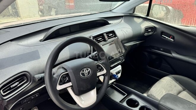 Toyota Prius 2018, 186,388 km - 1.8 l - Bakı