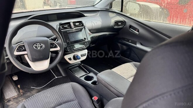 Toyota Prius 2018, 186,388 km - 1.8 l - Bakı