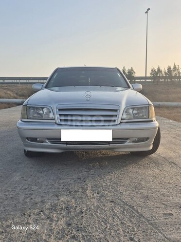 Mercedes C 220 d 2000, 252,633 km - 2.2 l - Bakı