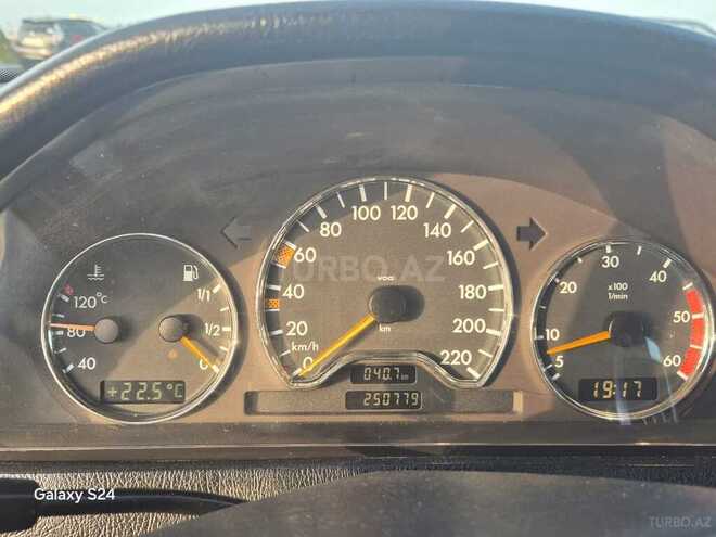 Mercedes C 220 d 2000, 252,633 km - 2.2 l - Bakı