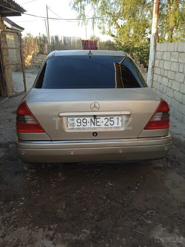 Mercedes C 200 1994, 290,000 km - 2.0 л - Hacıqabul