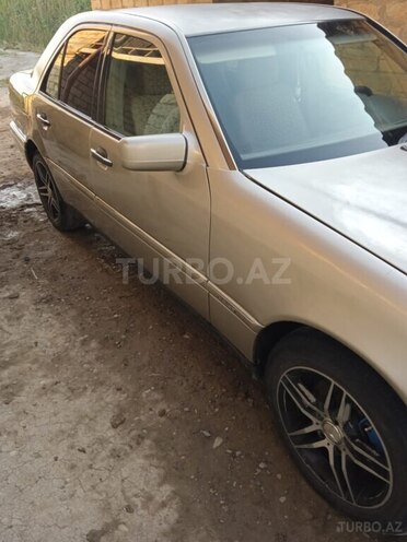Mercedes C 200 1994, 290,000 km - 2.0 л - Hacıqabul