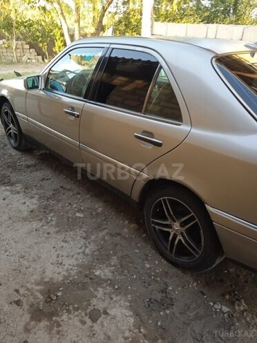 Mercedes C 200 1994, 290,000 km - 2.0 л - Hacıqabul