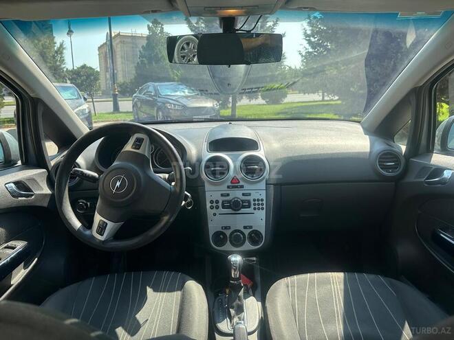Opel Corsa 2010, 157,700 km - 1.4 l - Bakı
