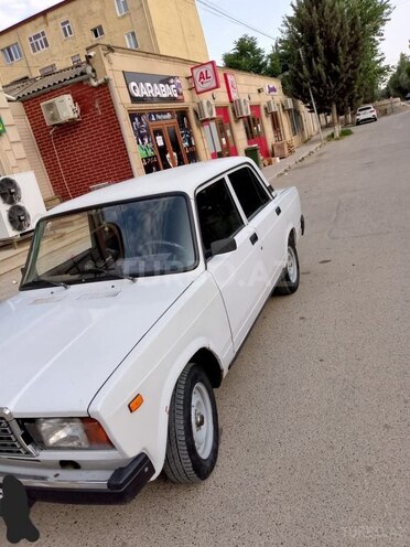 LADA (VAZ) 2107 2009, 88,000 km - 1.6 л - Salyan