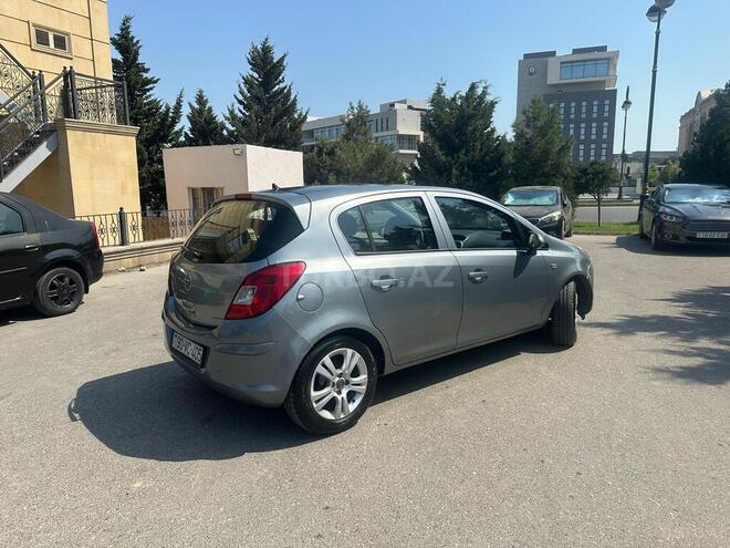 Opel Corsa 2010, 157,700 km - 1.4 l - Bakı