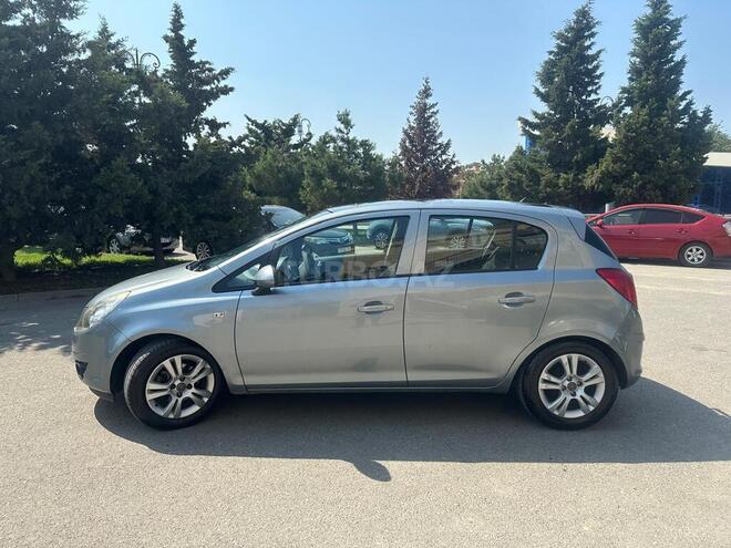 Opel Corsa 2010, 157,700 km - 1.4 l - Bakı