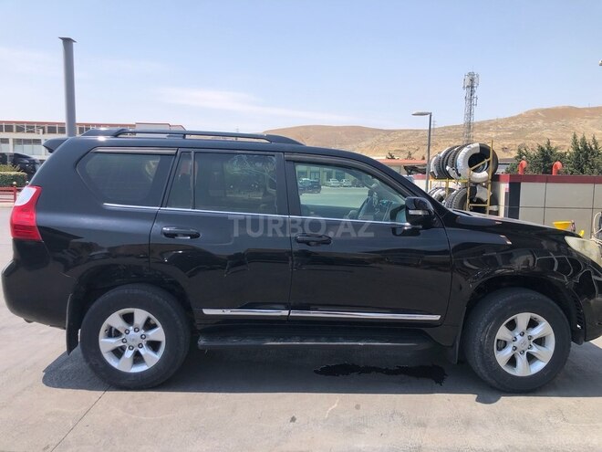 Toyota Land Cruiser Prado 2011, 330,000 km - 2.7 l - Bakı