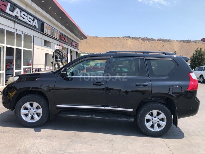 Toyota Land Cruiser Prado 2011, 330,000 km - 2.7 l - Bakı