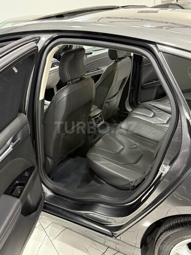 Ford Mondeo 2015, 180,000 km - 2.0 l - Sumqayıt