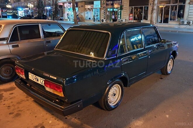 LADA (VAZ) 2107 2006, 85,000 km - 1.6 л - Gəncə