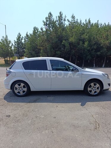 Opel Astra 2009, 298,000 km - 1.4 l - Bakı