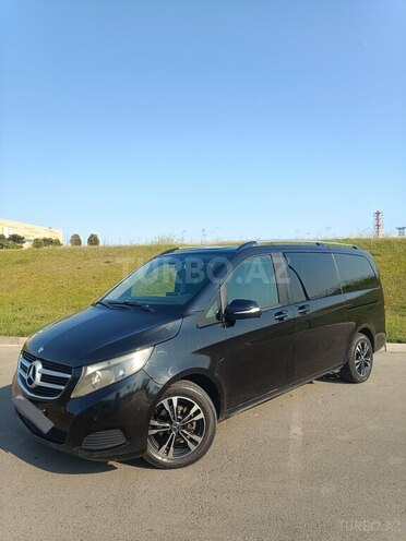 Mercedes V 220 2014, 420,000 km - 2.1 l - Bakı