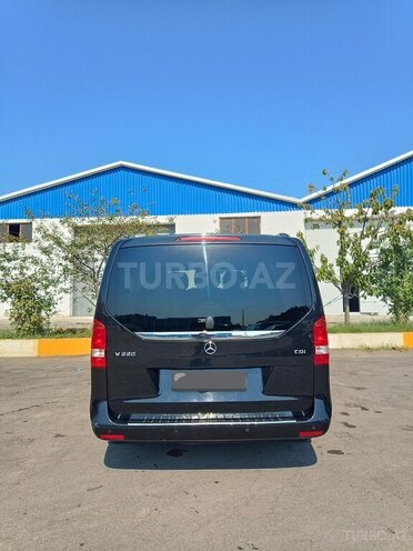 Mercedes V 220 2014, 420,000 km - 2.1 l - Bakı