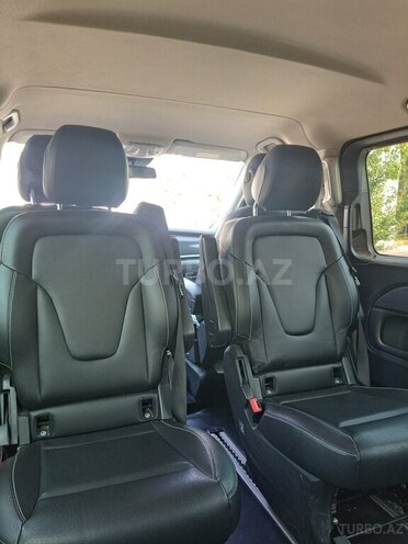 Mercedes V 220 2014, 420,000 km - 2.1 l - Bakı