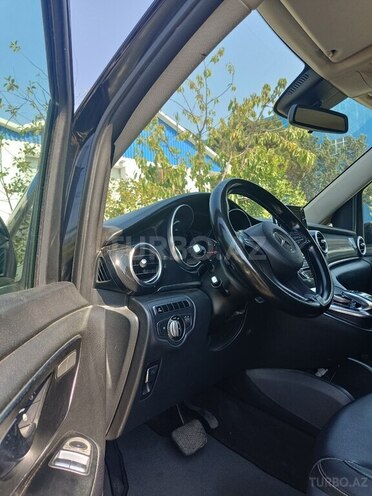 Mercedes V 220 2014, 420,000 km - 2.1 l - Bakı