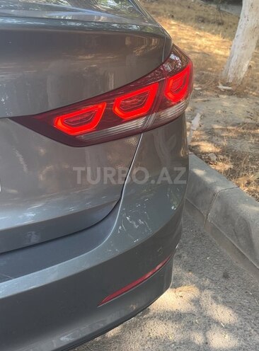 Hyundai Elantra 2016, 157,716 km - 2.0 л - Bakı
