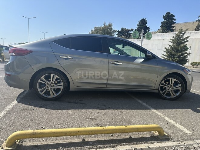 Hyundai Elantra 2016, 157,716 km - 2.0 л - Bakı