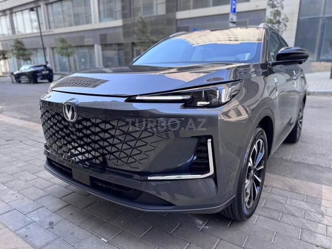 Changan CS 55 Plus 2025, 0 km - 1.5 л - Bakı
