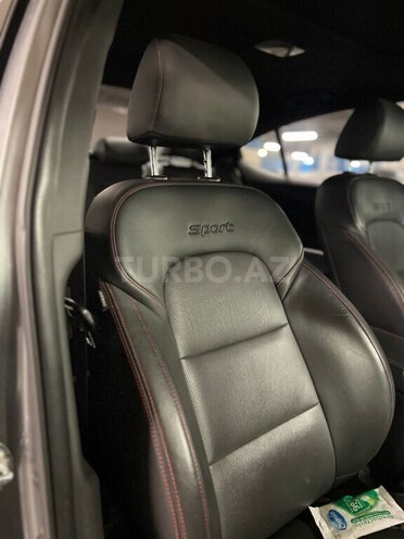 Hyundai Elantra 2018, 107,000 km - 1.6 л - Bakı