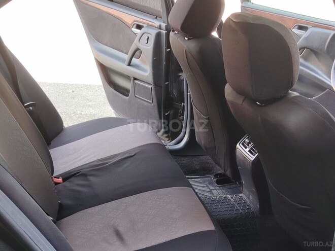 Mercedes E 240 1998, 309,000 km - 2.4 l - Bakı