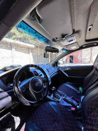 Kia Cerato 2011, 320,000 km - 2.0 л - Bakı