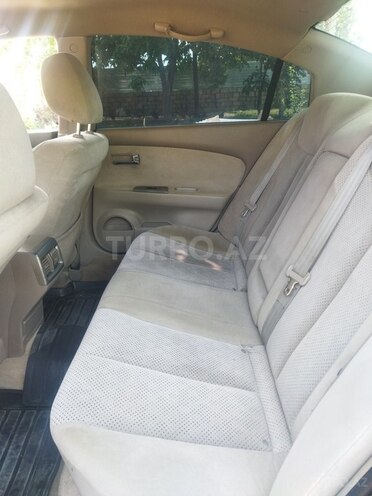 Nissan Altima 2006, 250,000 km - 2.5 л - Yevlax
