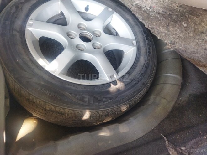 Nissan Altima 2006, 250,000 km - 2.5 л - Yevlax