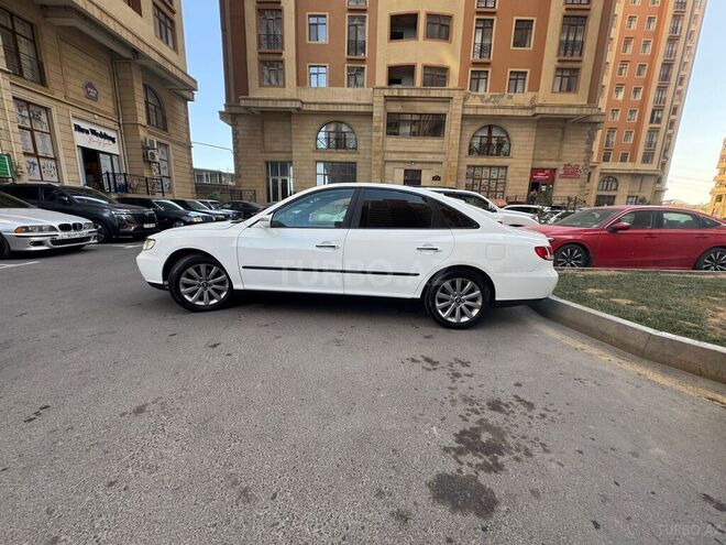 Hyundai Grandeur 2009, 175,800 km - 2.7 l - Bakı