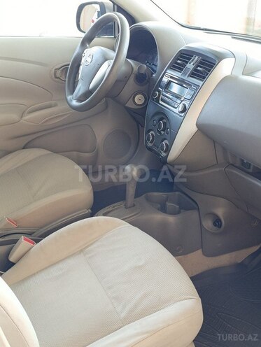 Nissan Sunny 2014, 217,400 km - 1.5 l - Bakı